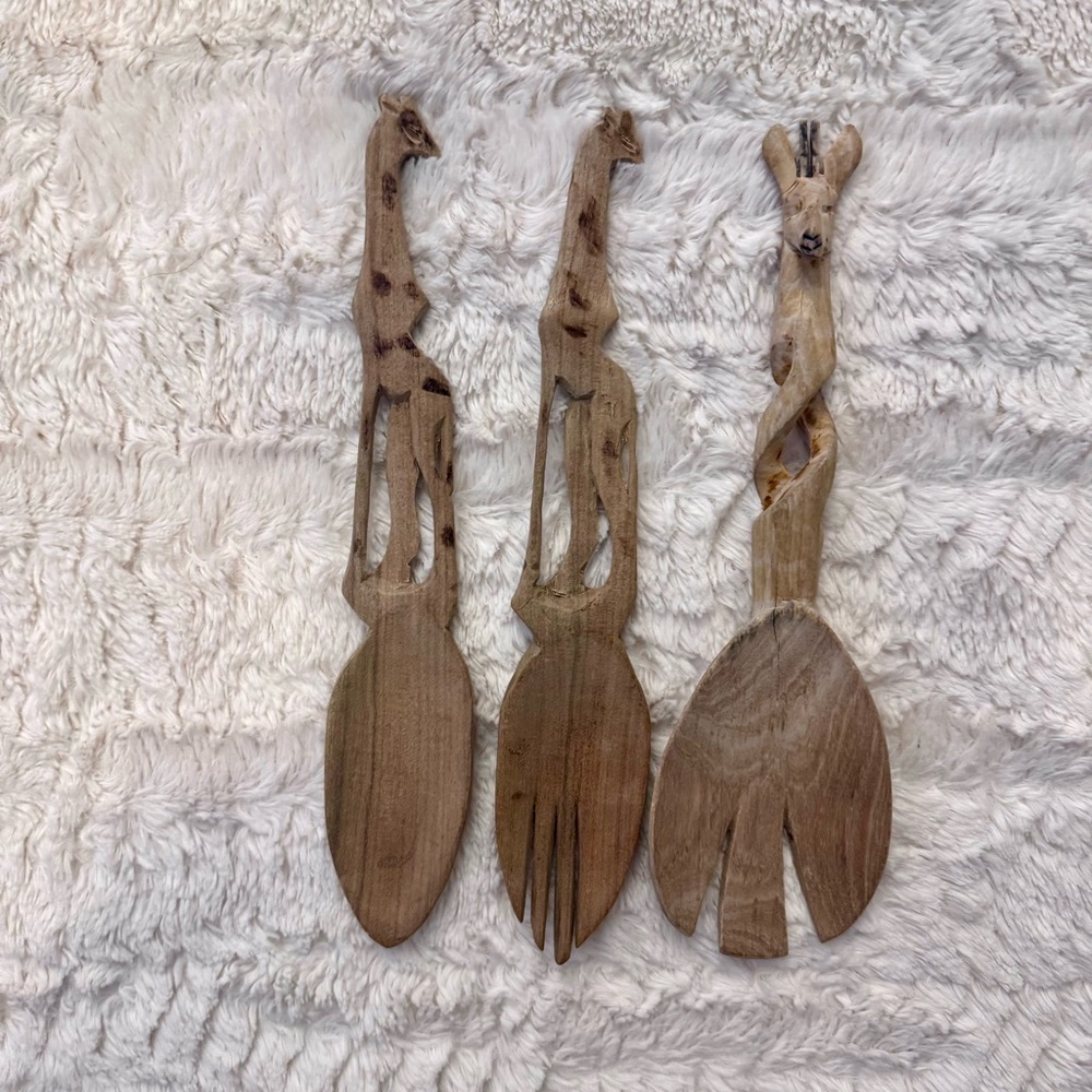 Handcrafted Wooden Animal Utensil Set of 8 safari animals beautiful Tanzanian - Picture 7 of 7